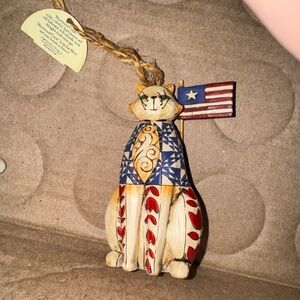 Jim Shore Patriotic Cat Figurine with Flag ornament